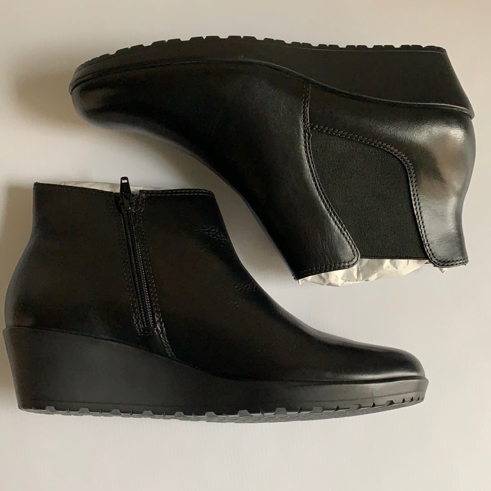 Walking Cradles Kicker Boots
